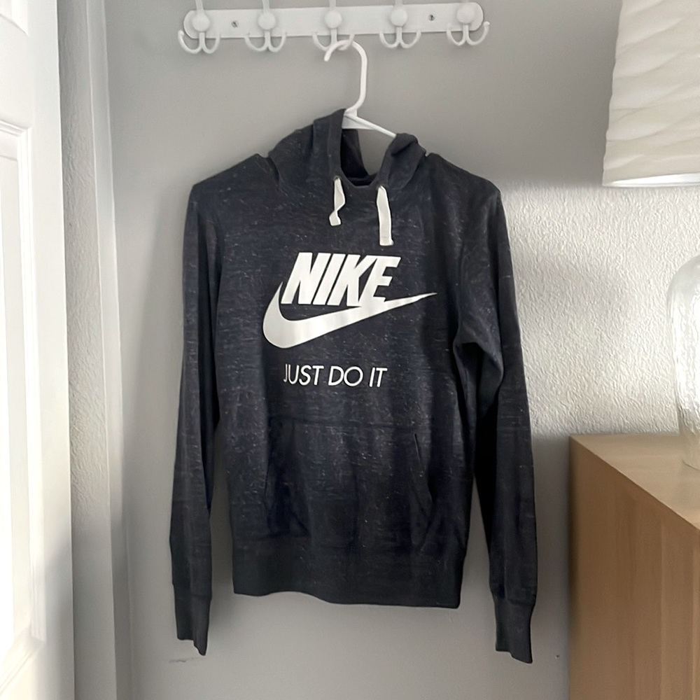 Nike Long Sleeve Top